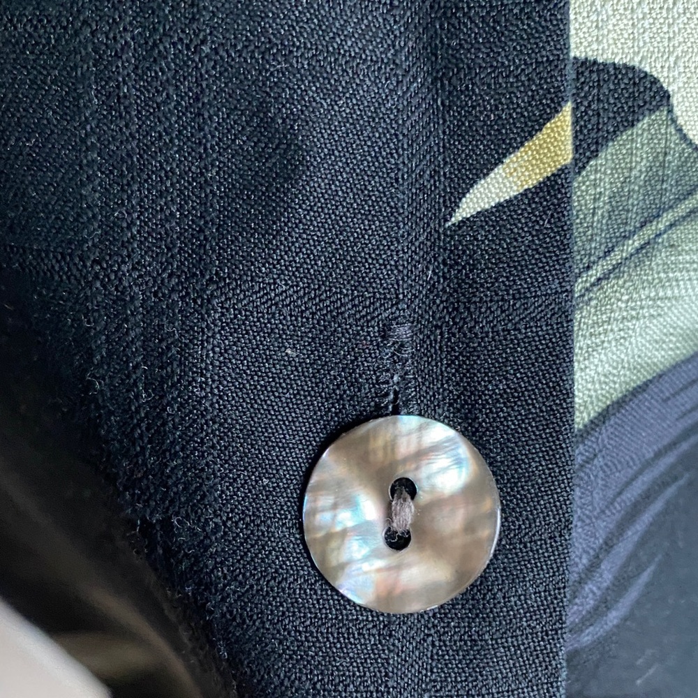 Tommy Bahama Silk Black Floral Button Down Shirt - Picture 5 of 6